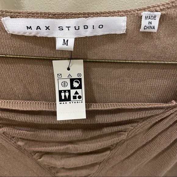 Max Studio Ruched-Detail Crepe Blouse - Picture 2 of 10